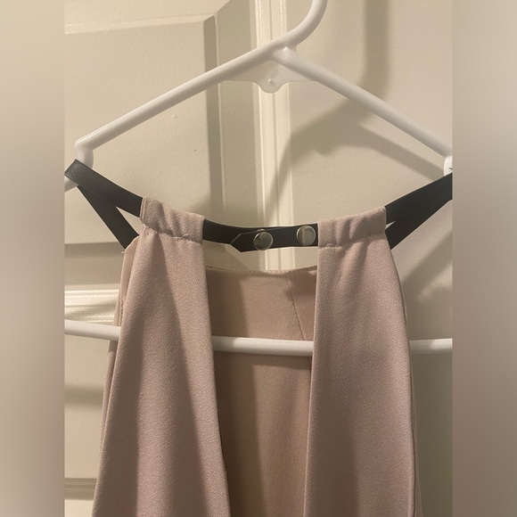 Champagne colored evening sleeveless dress. - Picture 4 of 6